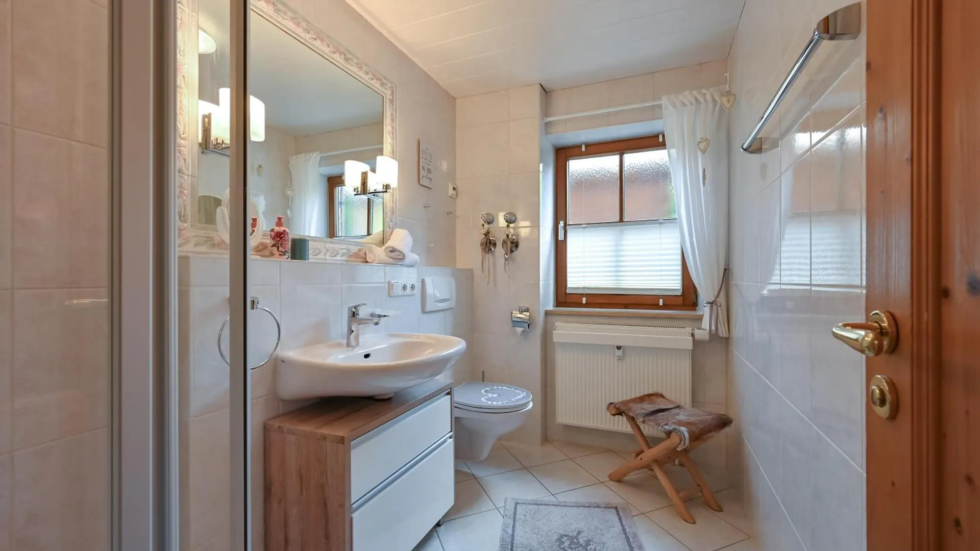 Ferienwohnung Alpina Roßhaupten